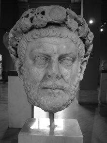 Голова Диоклетиана из мрамора