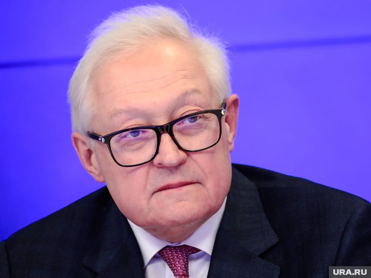     Сергей Рябков уточнил, что Россия будет двигаться к разрешению украинского конфикта в глобальном плане