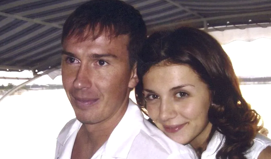 на фото Анна Седокова и Валентин Белькевич 