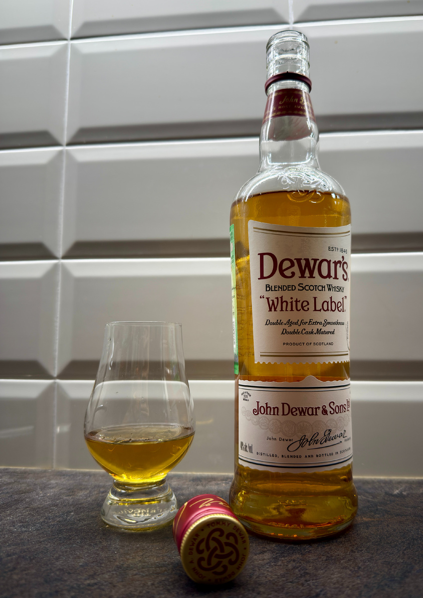 Дизайн бутылки и этикетки крайне узнаваемы