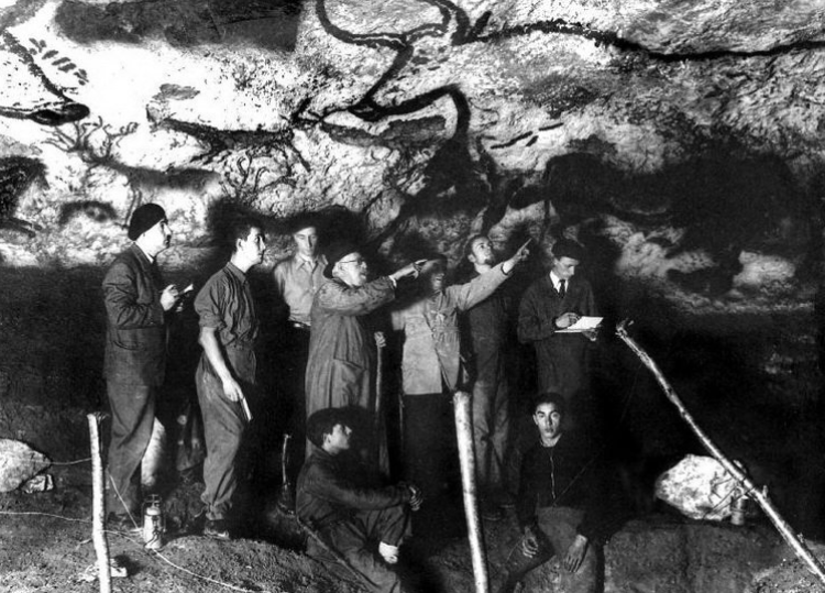 18 000 лет под замком: как подростки взломали тайник древности