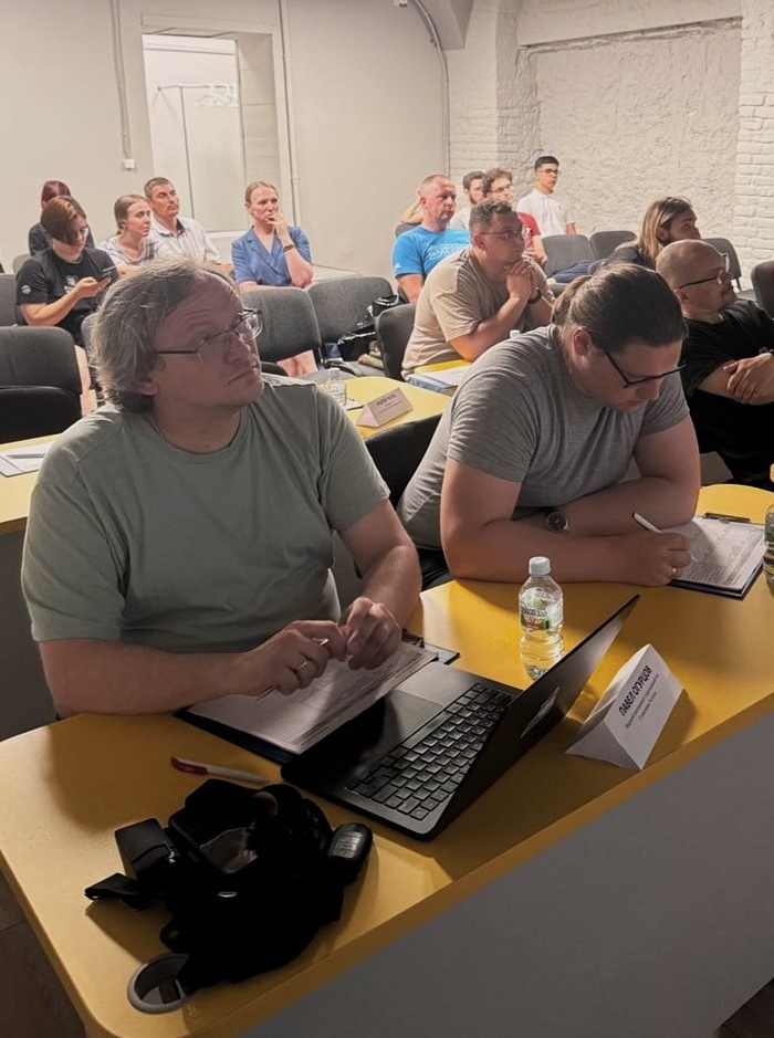 TecForce на защите дипломов выпускников Компьютерной Академии ТОП