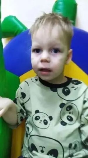 АНТОН ИЩЕТ РОДИТЕЛЕЙ!!!