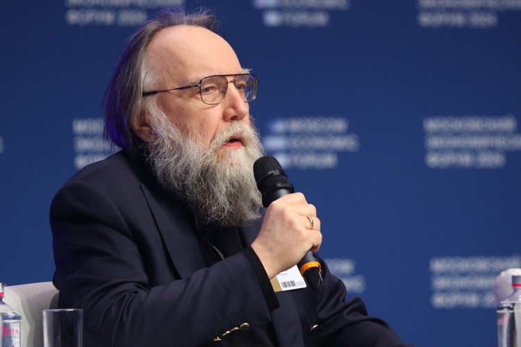    «Нам нужна только победа и сокрушительный удар». Дугин заявил об исчерпании темы мирных переговоров