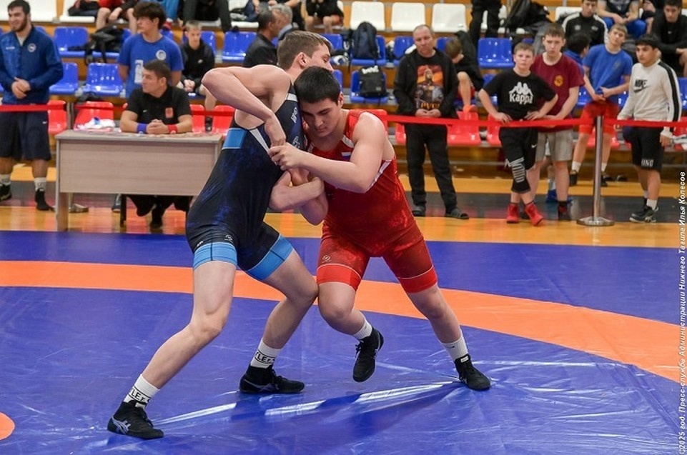    Нижний Тагил представили семь борцов. Фото: пресс-служба мэрии города