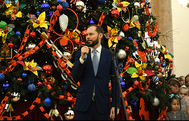 В Твери в драмтеатре прошла первая Губернаторская елка