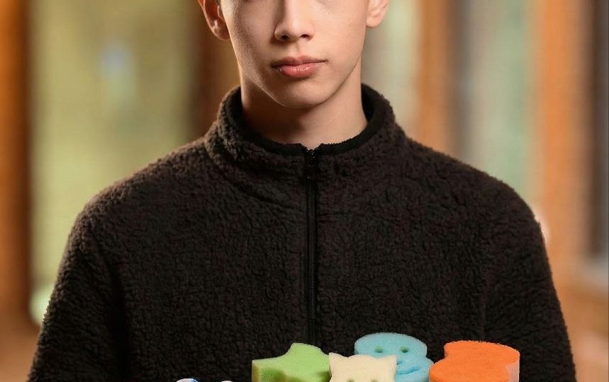 Игра: выбери дом и обставь его. Часть 9. Разбираем свои подарки.