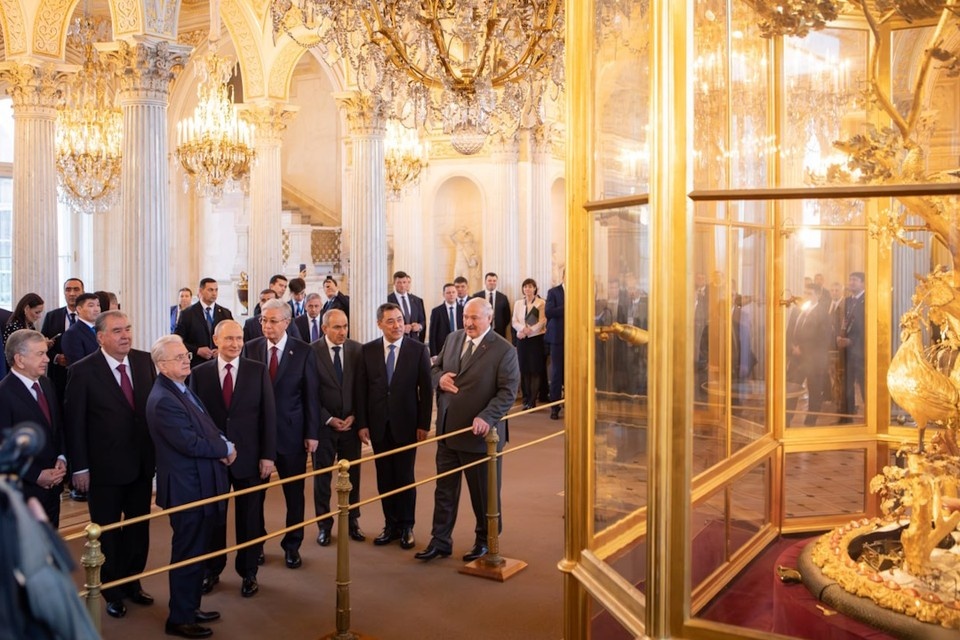    Эрмитаж принял членов неформального саммита СНГ. Фото: t.me/hermitage_museum