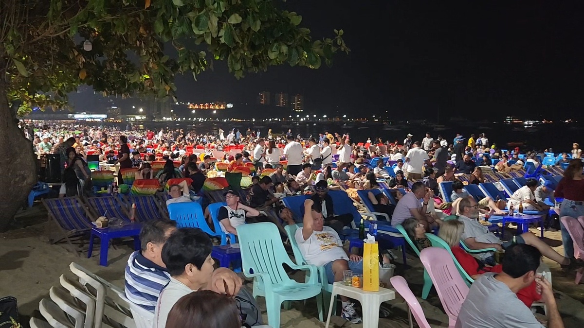 Готовы к Новогоднему салюту