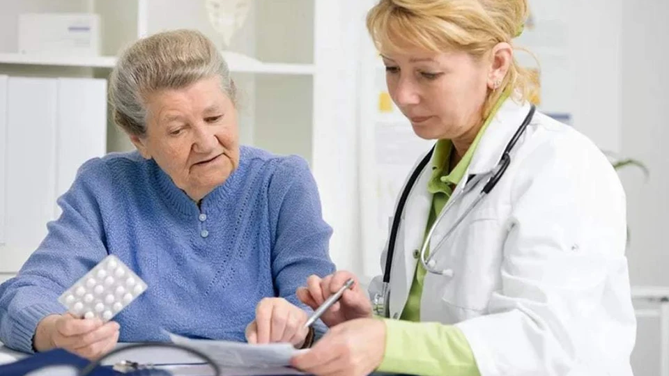 Как работает схема аптечных откатов: врачи вам впаривают препарат втридорога, когда за углом лежит то же самое за 80 рублей