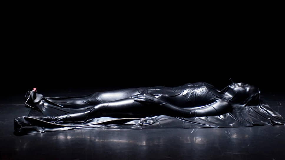 Перформанс «Сильфиды» хореографа Франсуа Шеньо .📷Фото: Alain Monot / Festival d’Automne