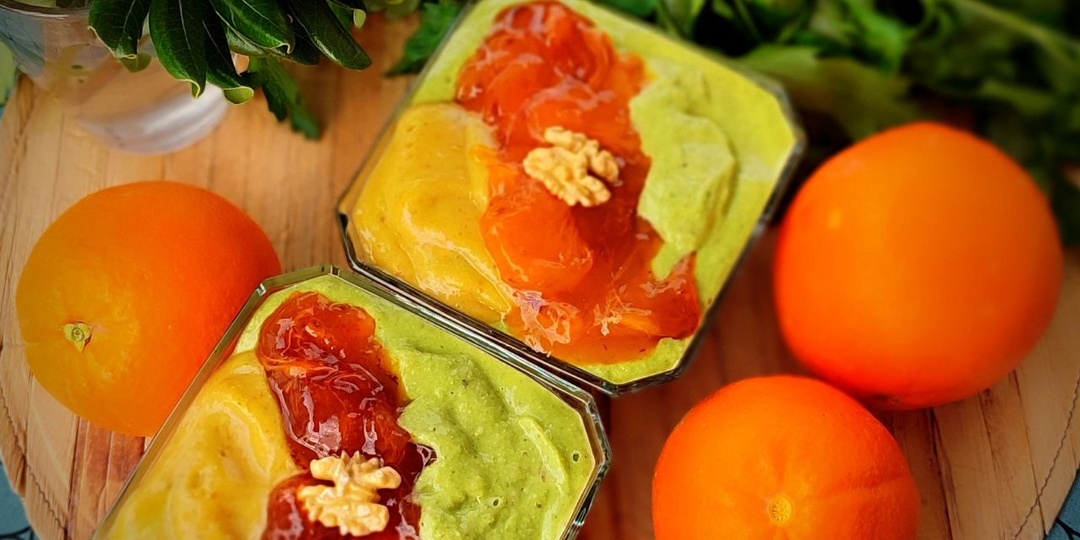 Смузи-йогурт из зеленой гречки с петрушкой.