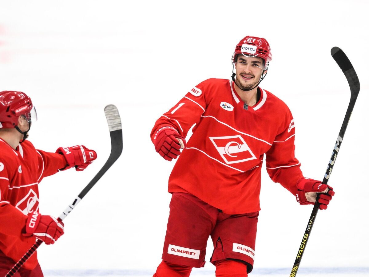    Егор Савиков (слева) и Адам Ружичка | © РИА Новости / Владимир Астапкович