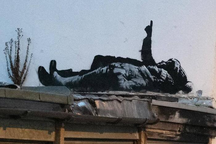 Новая работа Бэнкси. Обложка © Instagram (признан экстремистской организацией и запрещён на территории Российской Федерации)/ banksy