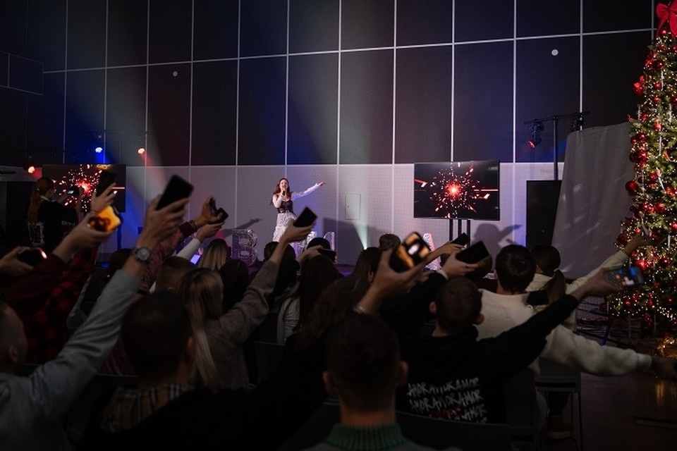    Более 100 студентов ДНР приняли участие в творческой мастерской Донбасса. Фото: Министерство молодежной политики ДНР