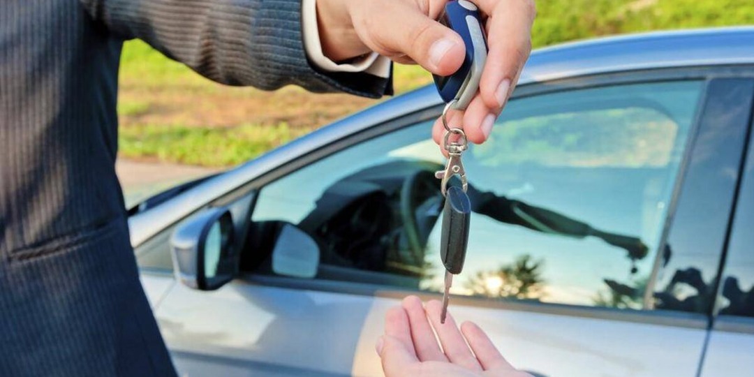 Продаю автомобиль, снимать с учёта или нет: нюансы законодательства