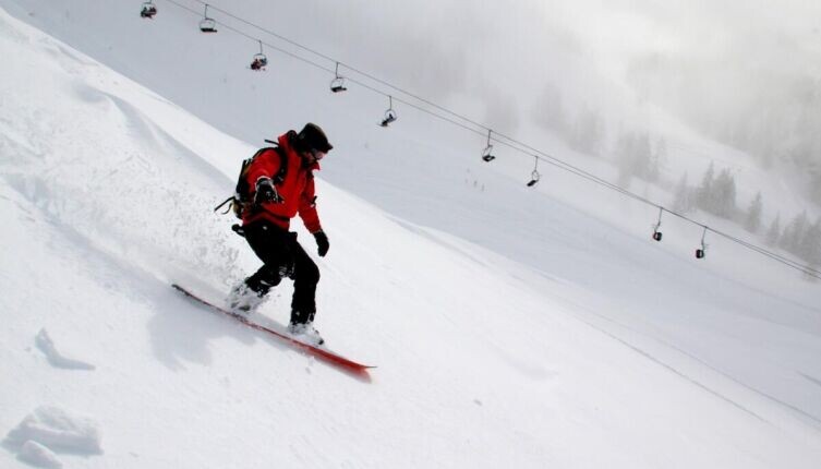    Как выбрать снаряжение и экипировку для сноубординга? Фото: по лицензии CC0 Pxhere.com