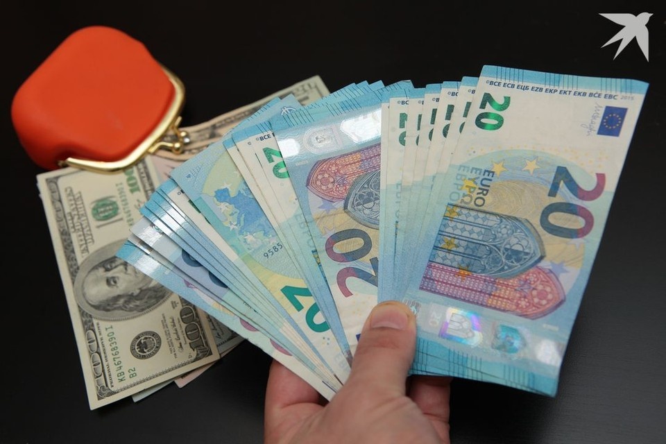    Курс валют определен на 23 декабря. Дмитрий ЛАСЬКО