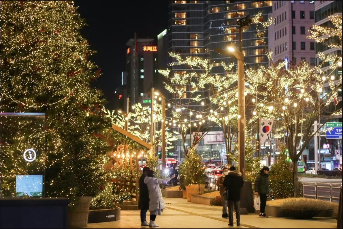 Рождественский декор в Южной Корее. Источник: orientalmart.co.uk