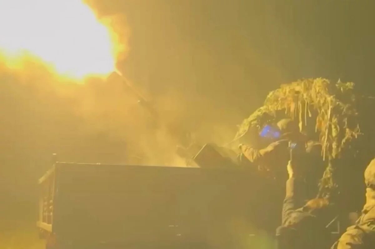    Боевая работа зенитчиков.