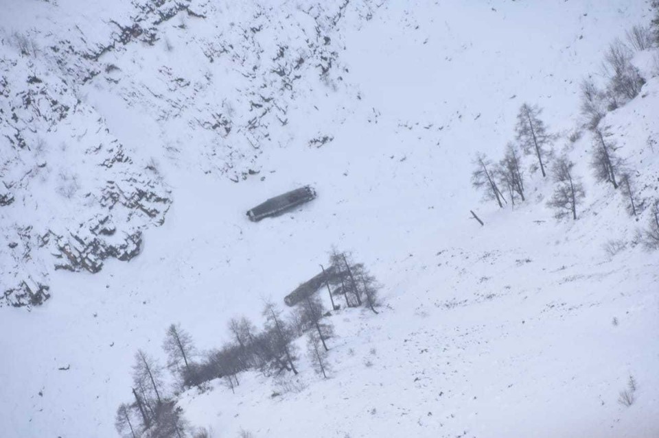    Блоки первой ступени "Союза" в Зейской тайге. Фото: Роскосмос