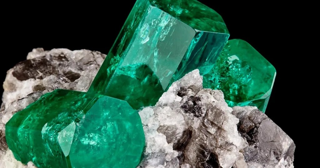 Самоцветная полоса России! История открытия!