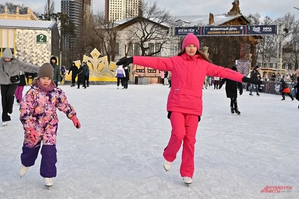    Рассказываем, на каких топовых катках есть бесплатные сеансы, как на них попасть и какие правила нужно знать.