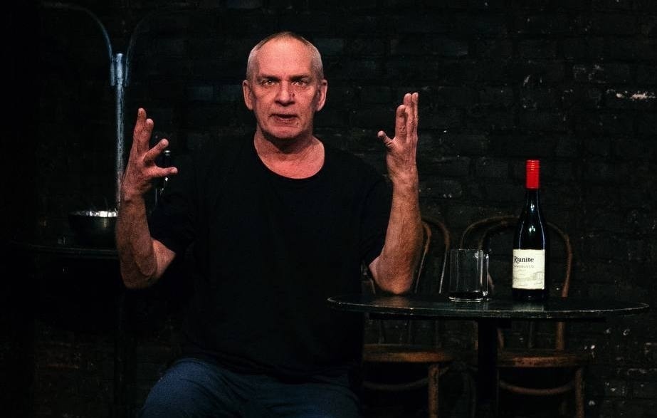    Дмитрий Поднозов  Telegram-канал театра "Особняк"