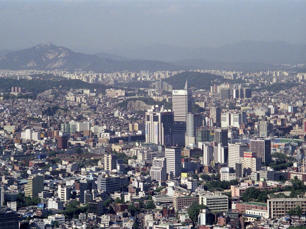    Вид на город Сеул с горы Намсан | © РИА Новости / Алексей Жидаков