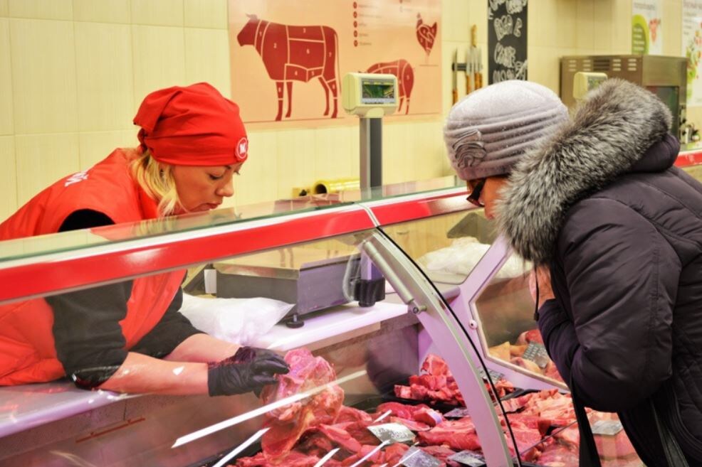 В мясном отделе (иллюстрация из открытых источников)