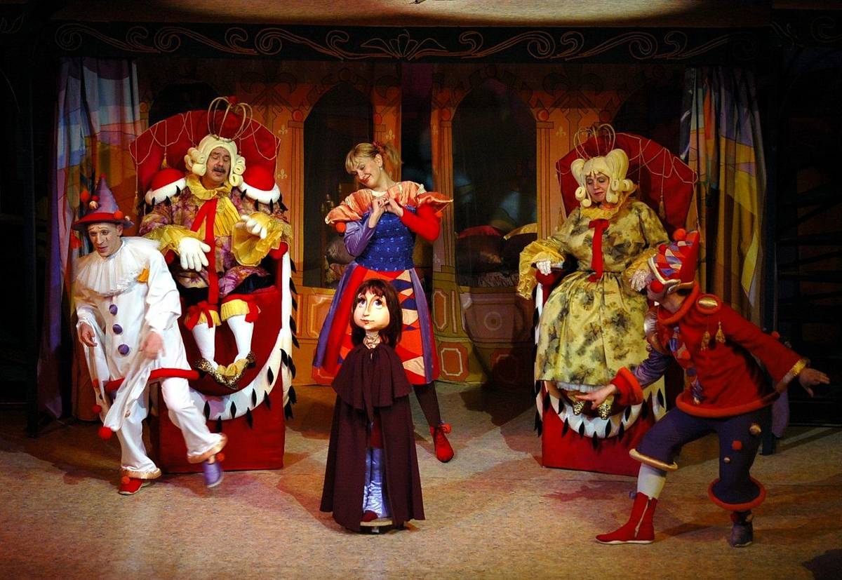 Фото с сайта theatrekukol.ru