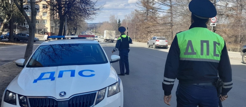    Права будут отбирать у нарушителей на понтонном мосту в СоломенномГАИ Петрозаводска