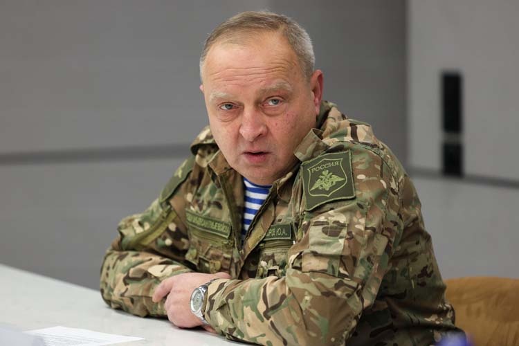    Юрий Суворов: «Из чувства своего гражданского долга сами выходят с предложениями помочь».   
Фото: Андрей Титов