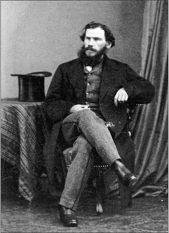 Граф Лев Николаевич Тостой.