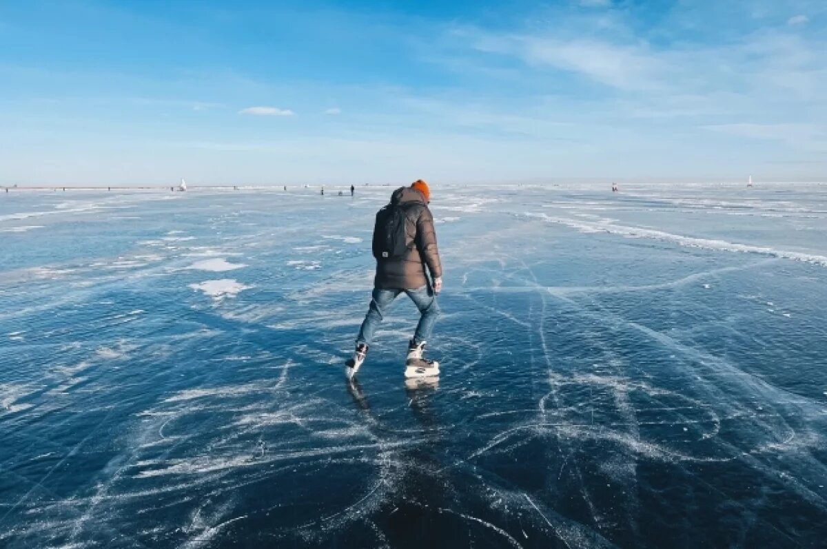    Ехать ли на озеро?