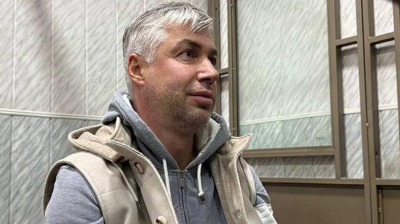    Экс-глава Ростова-на-Дону пошёл по пути своего предшественника — из мэрского кресла в СИЗО: взятка в 13 миллионов и «прочие шалости»