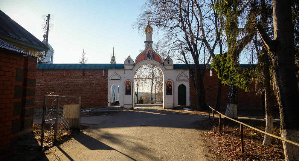Свято-Троицкий мужской монастырь в Мичуринске
