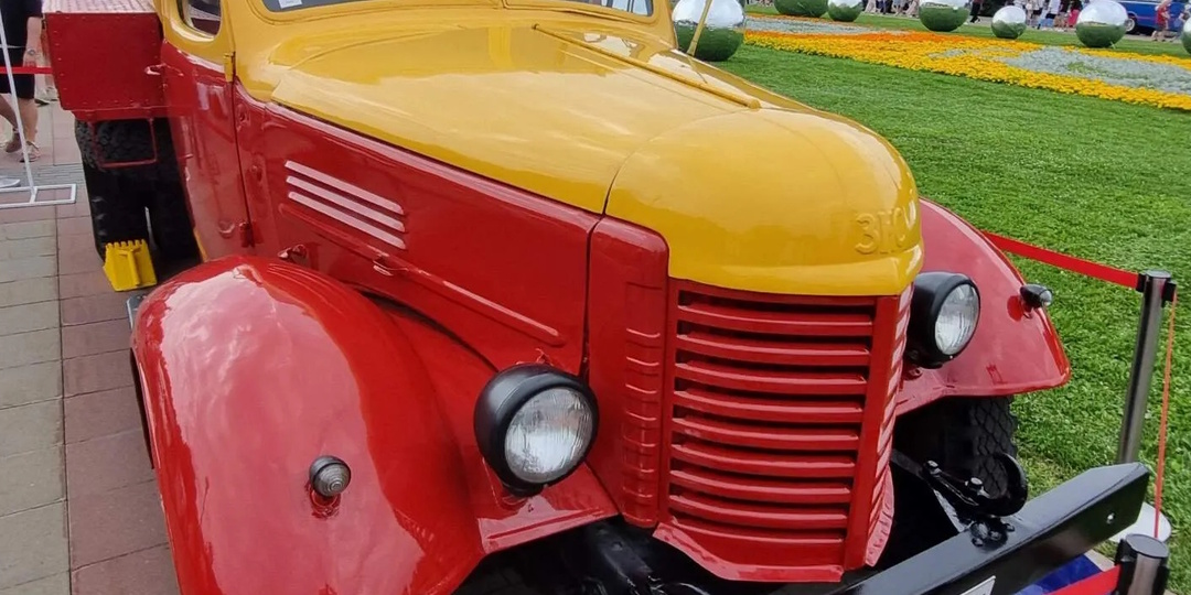 Какой советский грузовик поднял с колен автопром Китая?!