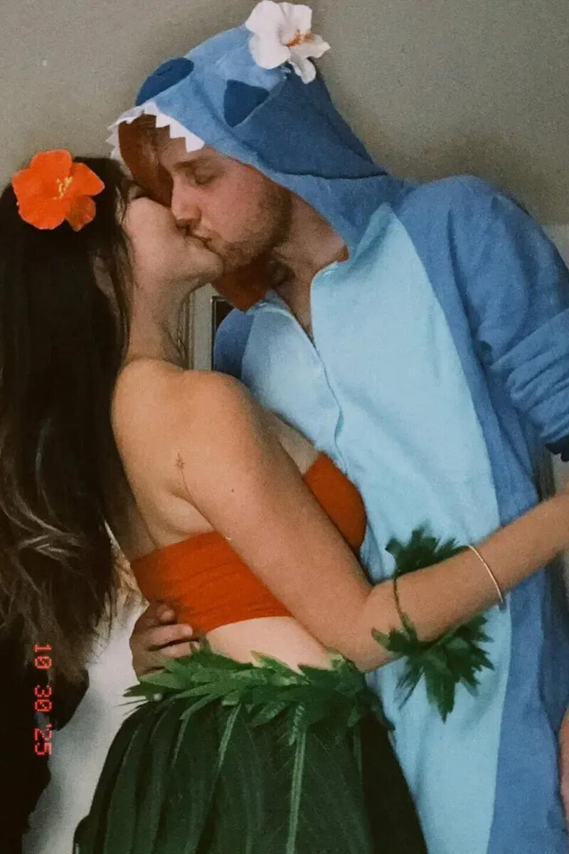    Лукас Портман с девушкой Социальные сети