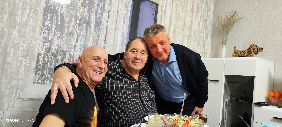 Три друга. Владимир Михайлович, Владимир Петрович и Владимир Владимирович.