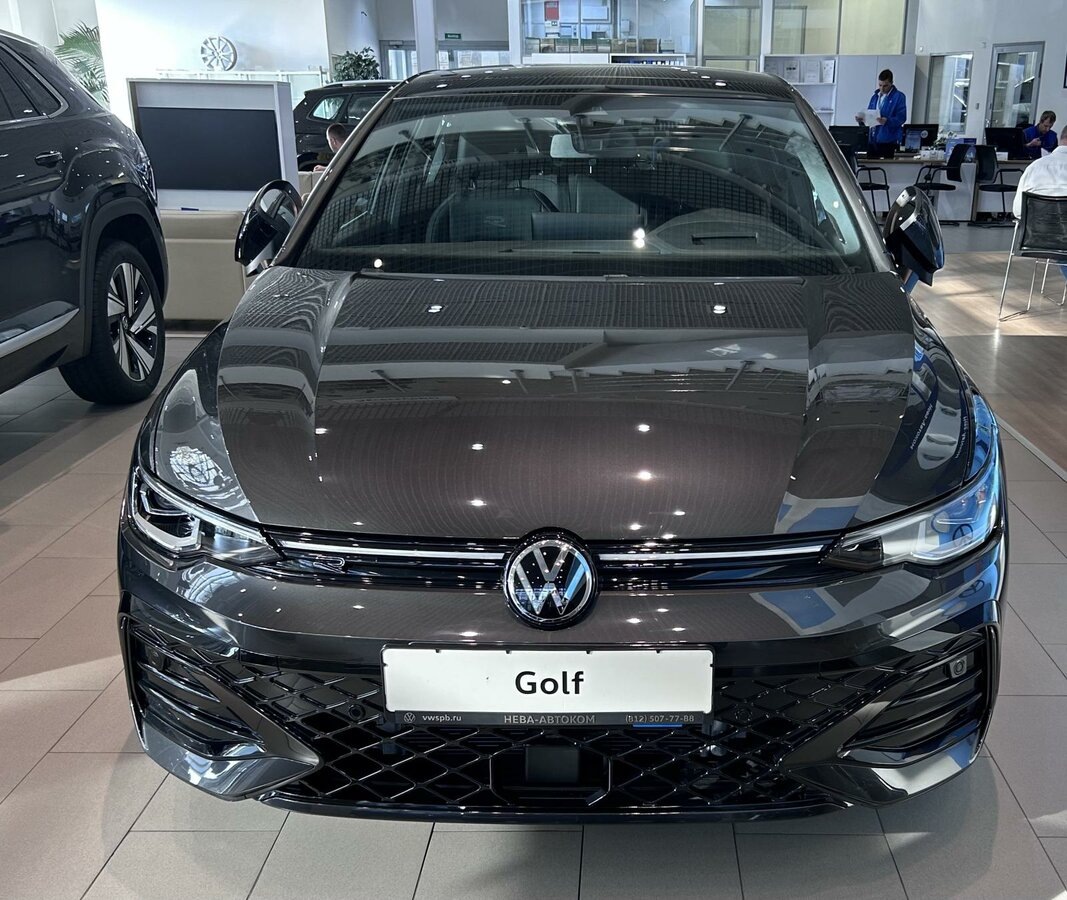 Volkswagen Golf VIII. Источник иллюстрации - auto.ru