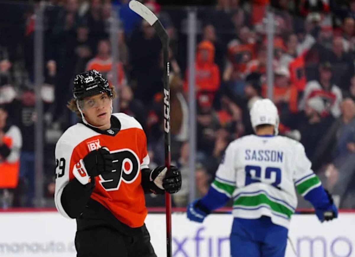     В Филадельфии прокомментировали продуктивную игру Гребенкина и Мичкова в матче с «Ванкувером»