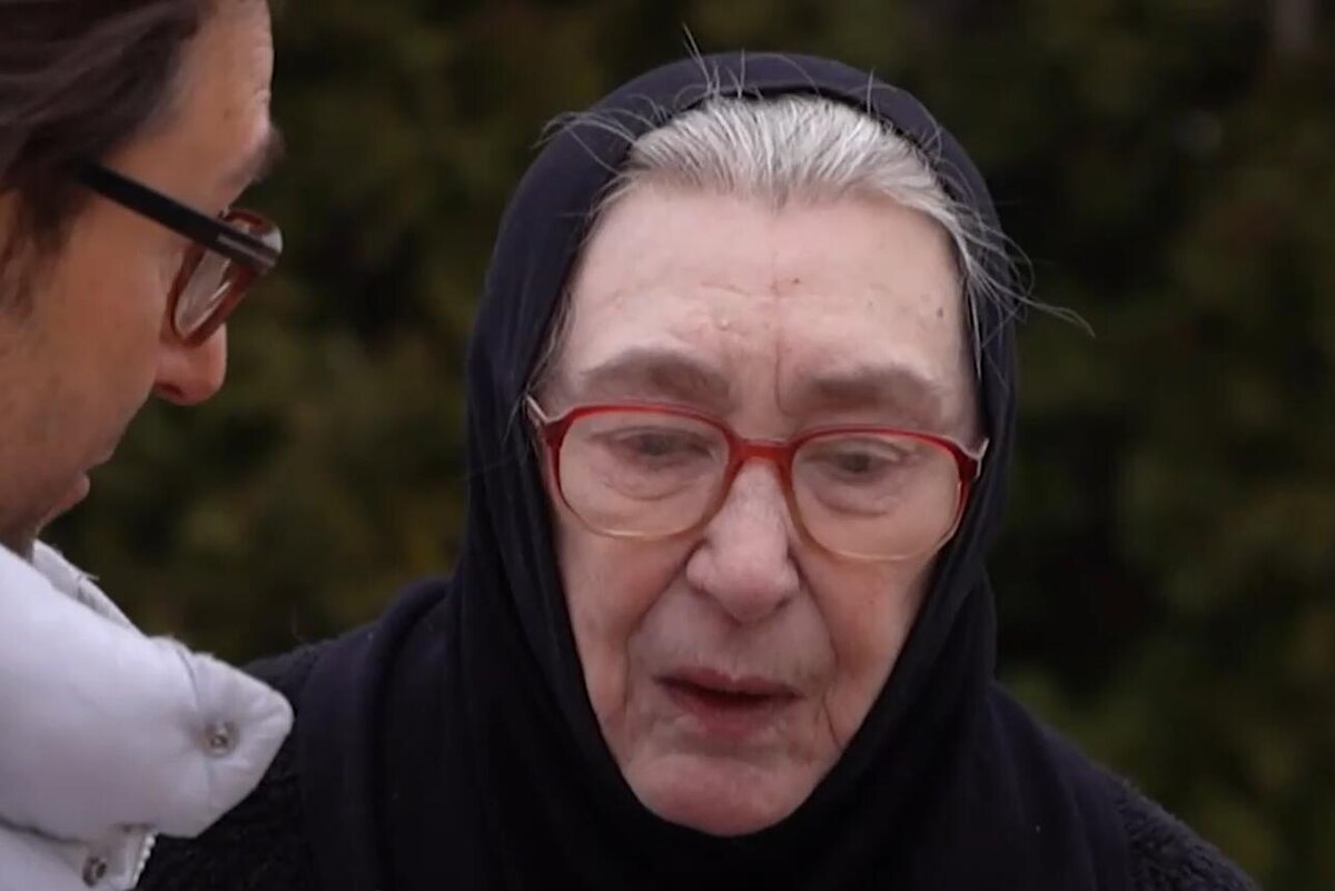    Екатерина Васильева кадр шоу "Малахов" на канале Россия-1