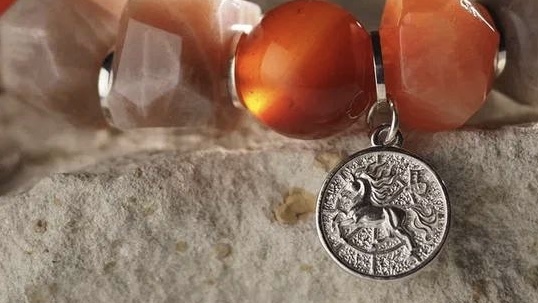 символ 2026/год Огненной Лошади 