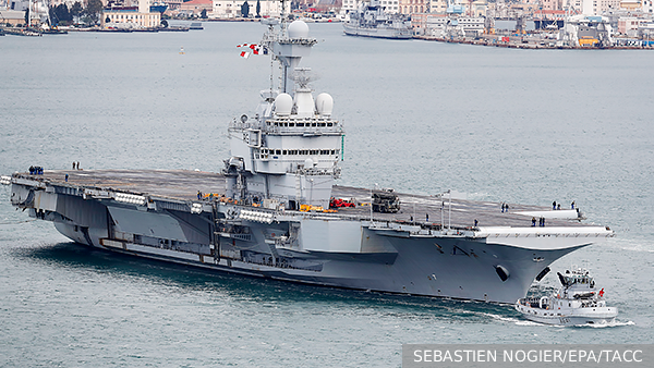     Фото: SEBASTIEN NOGIER/EPA/ТАСС   
 Текст: Валерия Вербинина