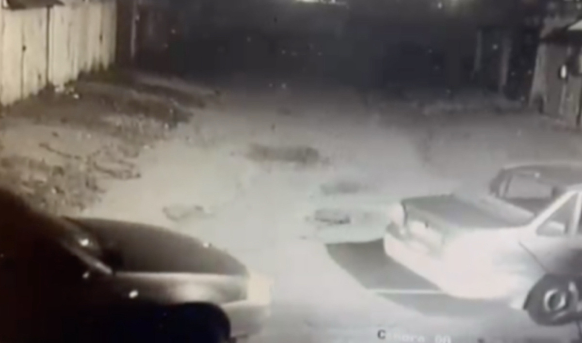     Машину утащили на тросе. Автор: Олег Петров. Фото: МВД.