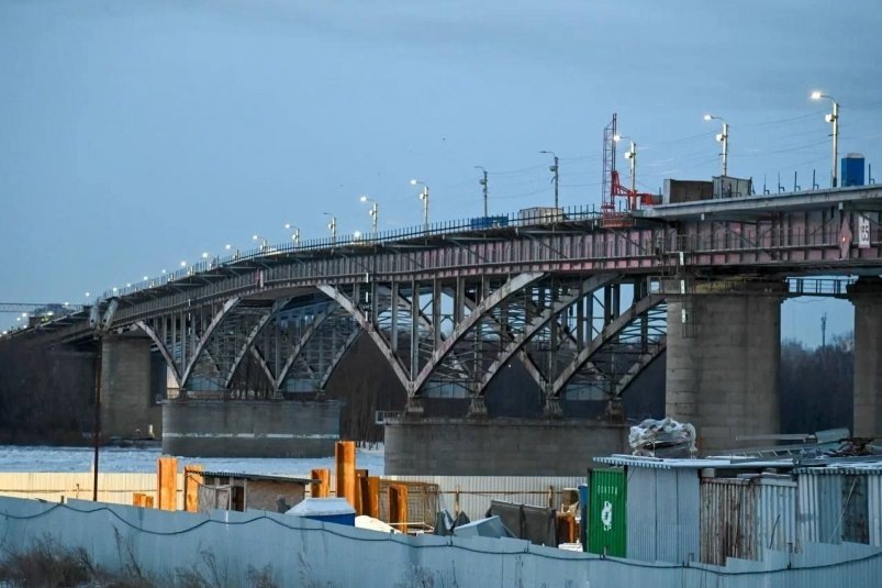     Мост у Телецентра. Фото: Сергей Мельников.