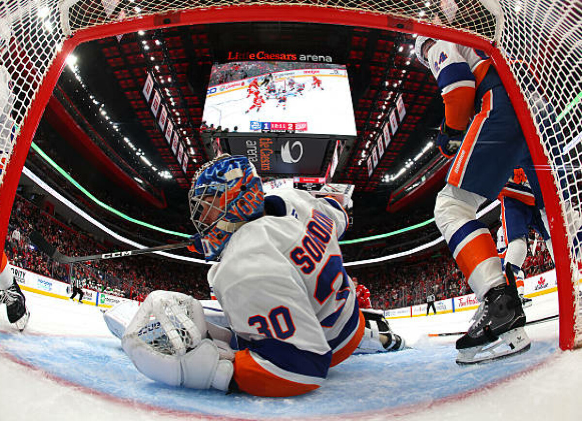     В США включили 4 россиян в рейтинг лучших вратарей НХЛ в 2025 году