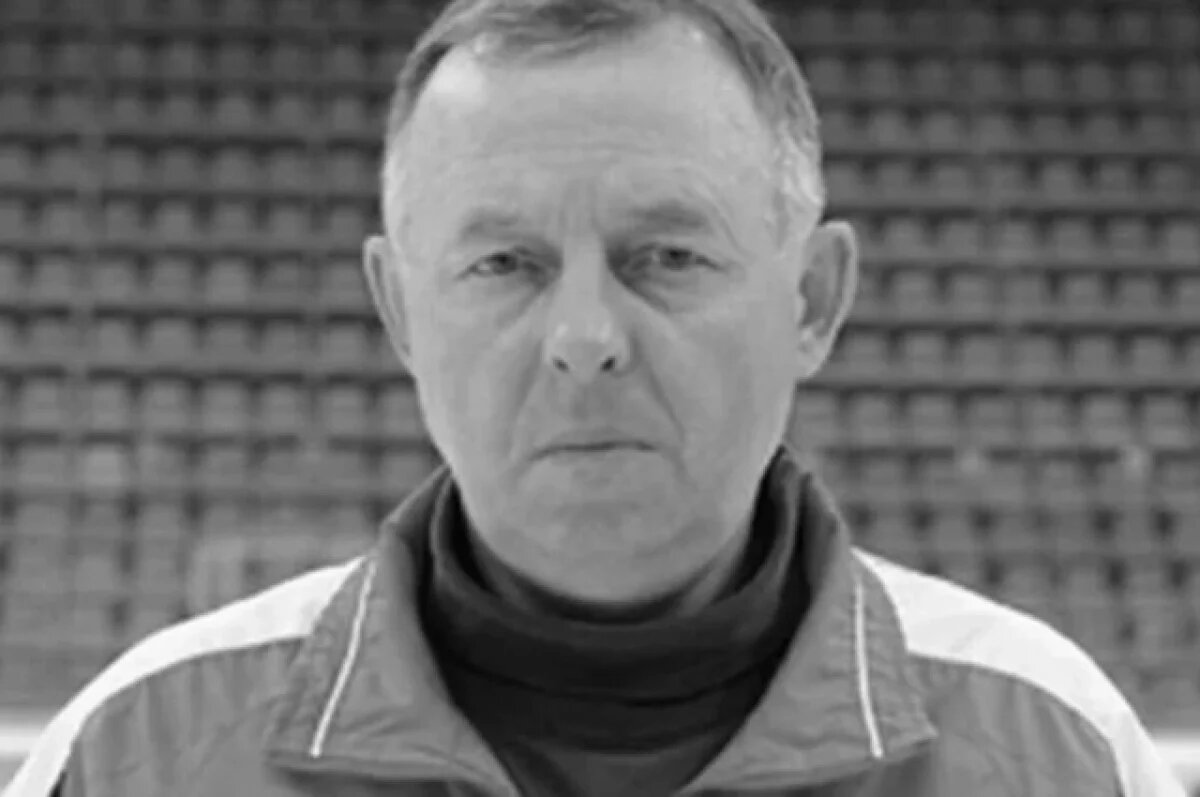    Умер известный хоккеист и тренер Сергей Красильников