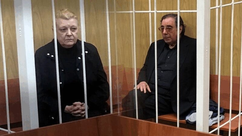    Драматичные кадры с судебного заседания по делу Цивина-Дрожжиной.